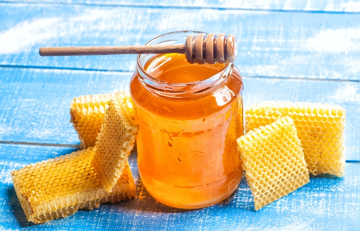 Honey, An Amazing Ingredient For Your Hair And Skin